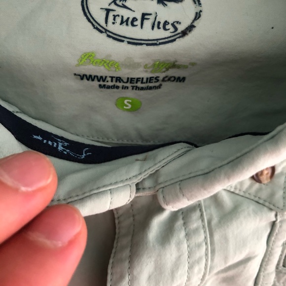 True Flies button-up fishing shirt - Picture 2 of 7